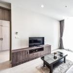 NOBLE PLOENCHIT 1 BR